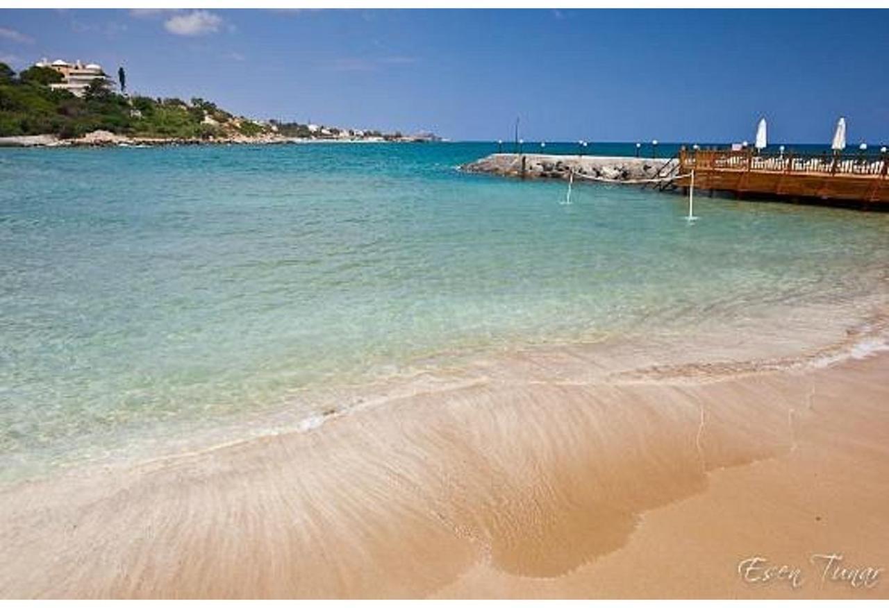 Ada Beach Hotel Krini エクステリア 写真