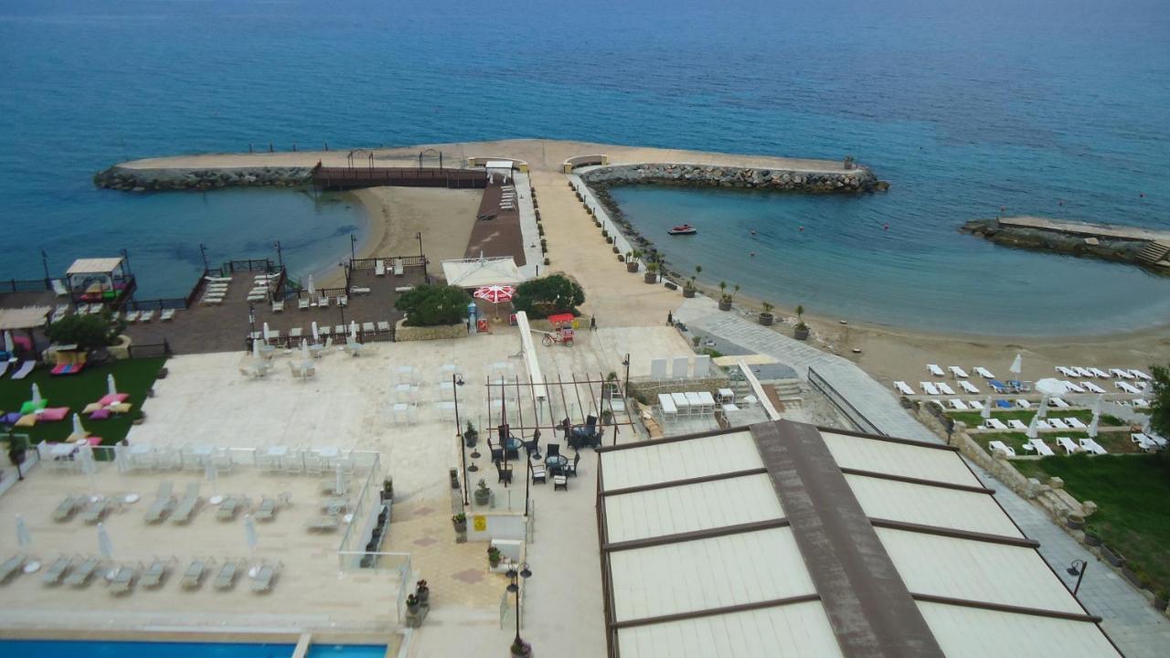 Ada Beach Hotel Krini エクステリア 写真